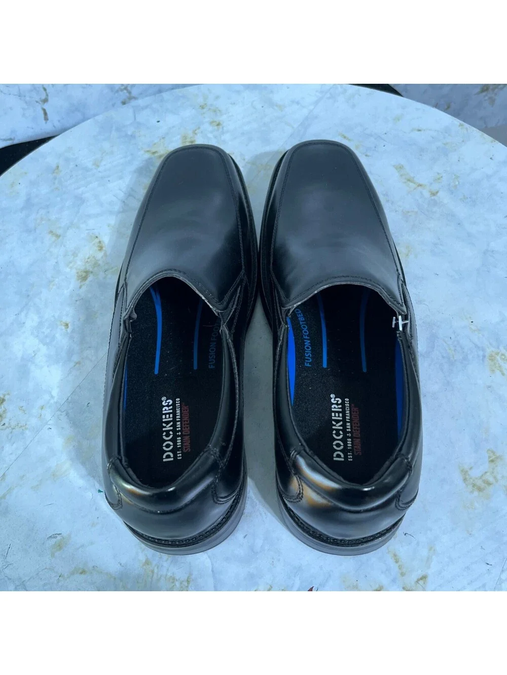 Dockers personally clean